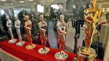 Photo: ${params.title}