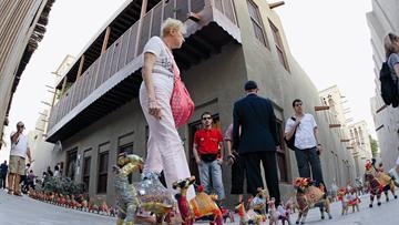 Photo: ${params.title}